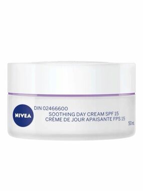 NIVEA SOOTHING DAY CREAM SPF 15 - BRAND NEW, NO BOX